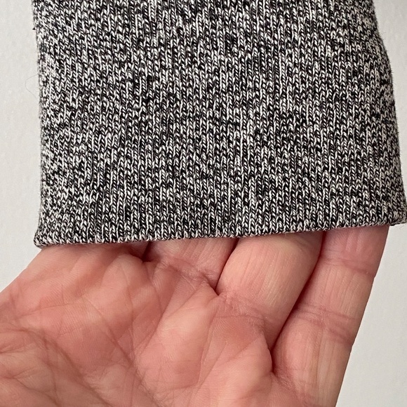 Roots salt and pepper kanga hoodie size medium - Picture 6 of 13